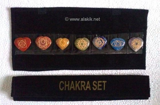 Picture of Engrave Chakra Heart Set with velvet purse