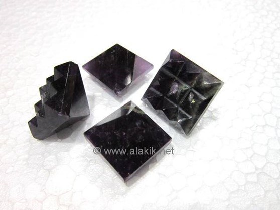 Picture of Amethyst Master pyramid