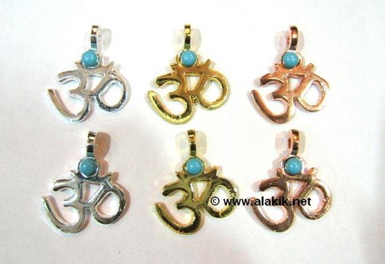 Picture of OM metal pendant