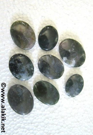 Picture of Moss agate cabachones