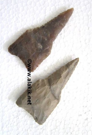 Picture of Neolithic broad base arrowheads