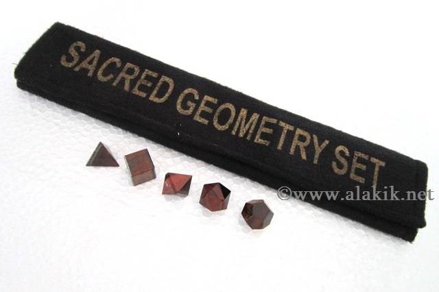 Picture of Red Tiger Eye 5pcs Geometry set with velvet purse