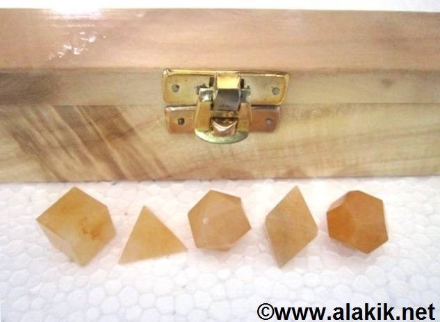 Picture of Golden Quartz 5pcs Geometry set with Box