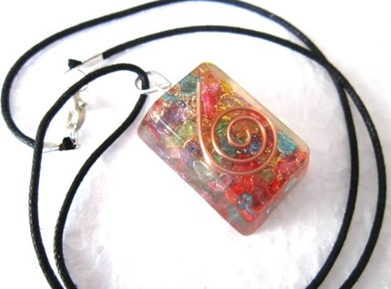 Picture of Chakra rectangle orgone pendant with cord