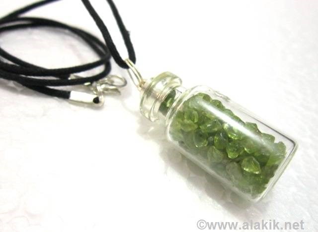 Picture of Peridot Bottle pendant with cord