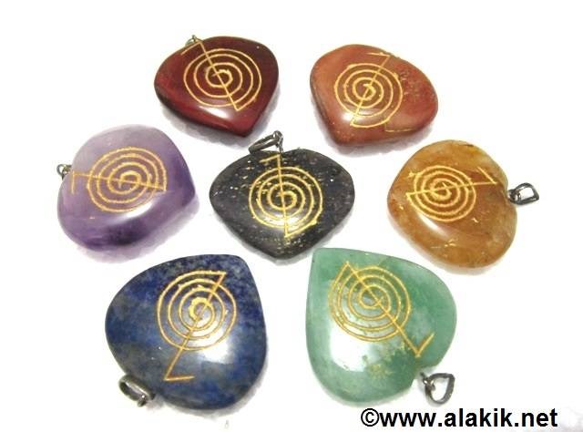 Picture of Engrave Choko Reiki Chakra Heart Pendant Set