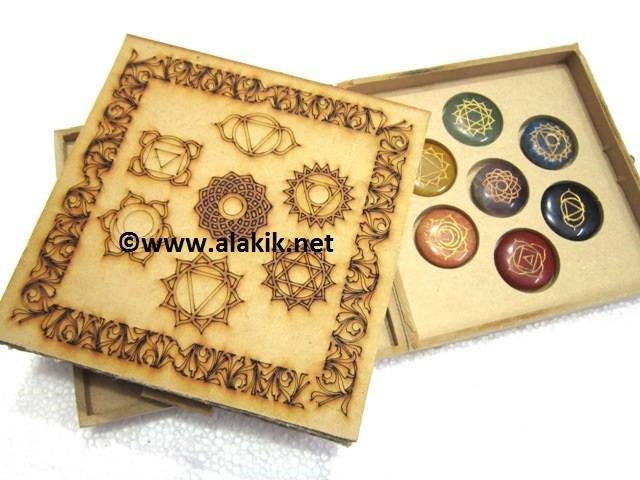 Picture of Chakra Itched 7 Hole Wooden Box with Engrave Chakra Disc set