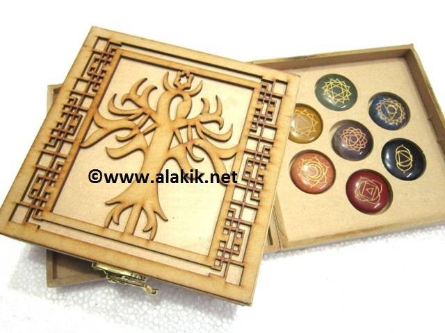 Picture of Chakra Tree Itched 7 Hole Wooden Box with Chakra Engrave Disc Set