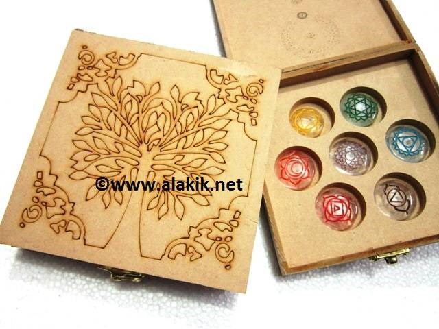 Picture of Chakra Tree Itched 7 Hole Wooden Box with Colourful Crystal Disc set