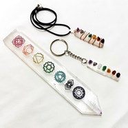 Picture of Selenite Chargin plate with keyring pendant Set