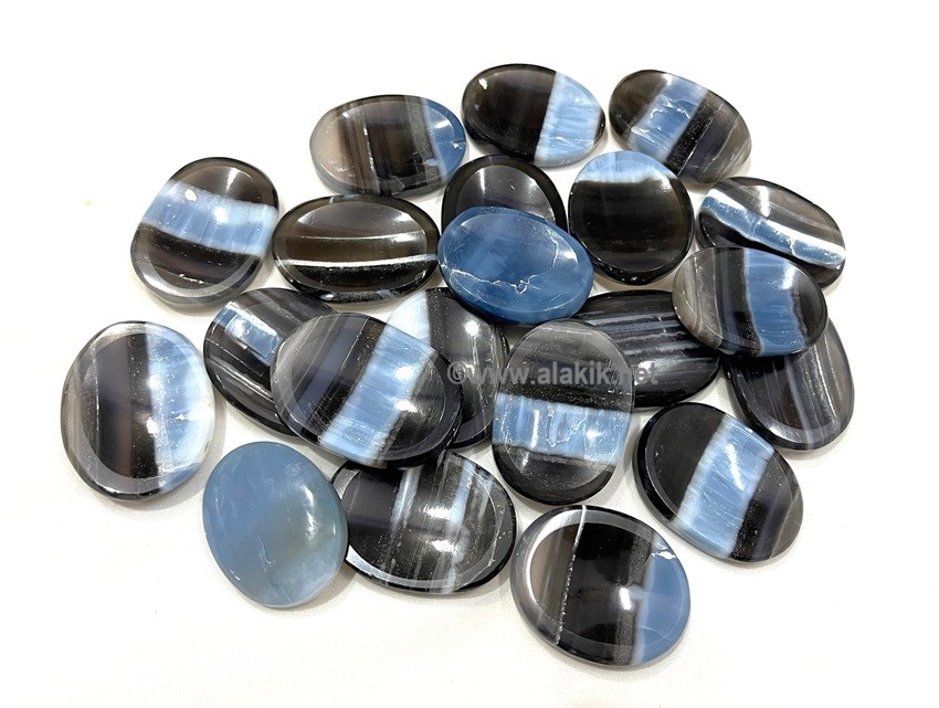 Picture of Blue Onyx Worrystone